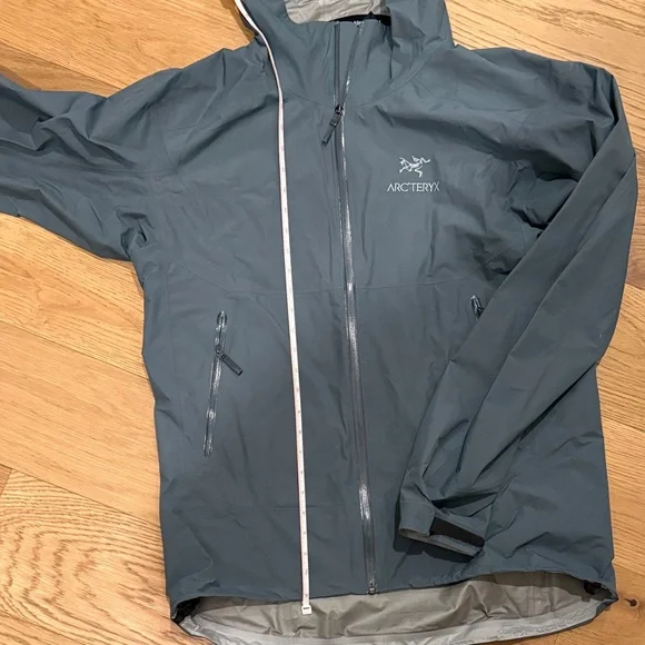 Arc'teryx Men's Zeta SL Shell jacket, large - Picture 15 of 15